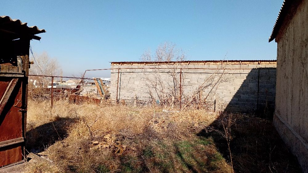 Дом продаётся за линией