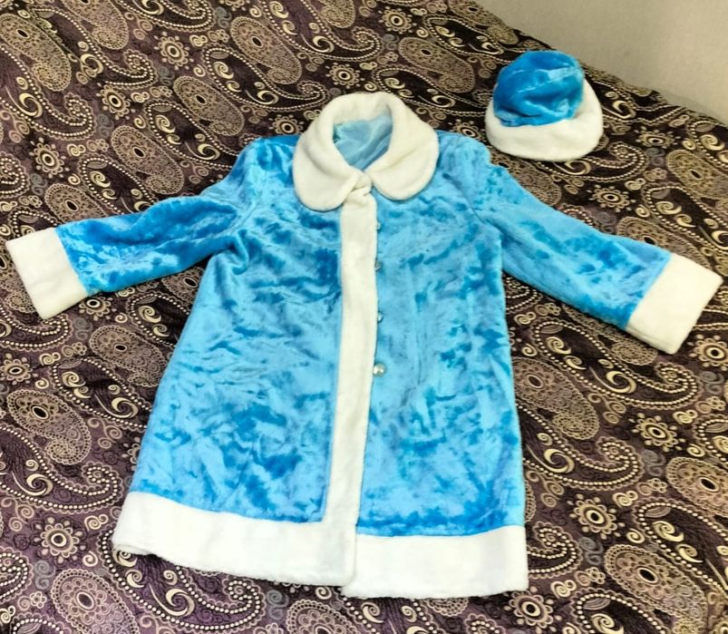 Продаётся костюм Снегурочки