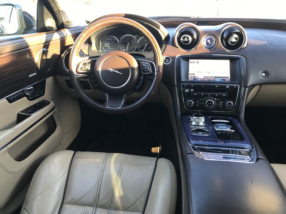 Jaguar XJ Portofolio Extra Full Posibilitate Rate  Cash Buy Back
