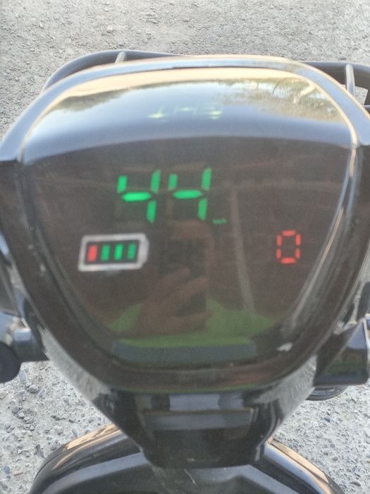 Скутер срочно продаётся,пожалуйста заберите со скидкой мы в бухаре