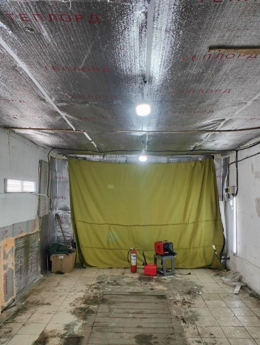 Полог, обогреватель, огнетушитель для гаража