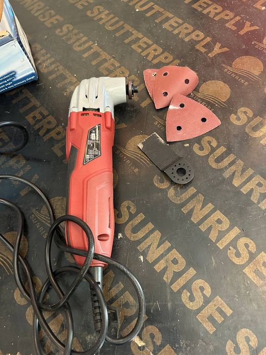 Мултитул шлайф машина,нова 220 волта внос от Англия