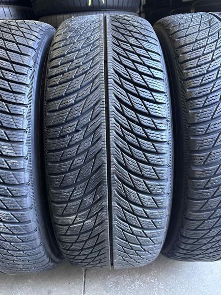 235/55/19 MICHELIN 4бр