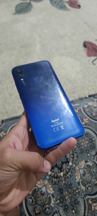 Redmi 7 sotiladi