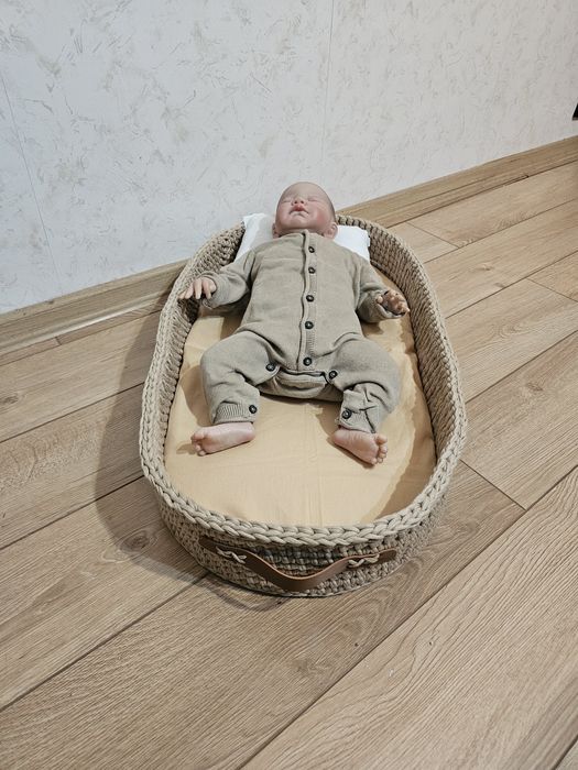 Повивалник/ гнездо за бебе