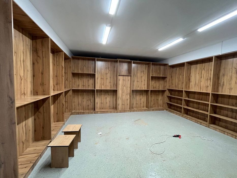 Продам мужские вешалки!