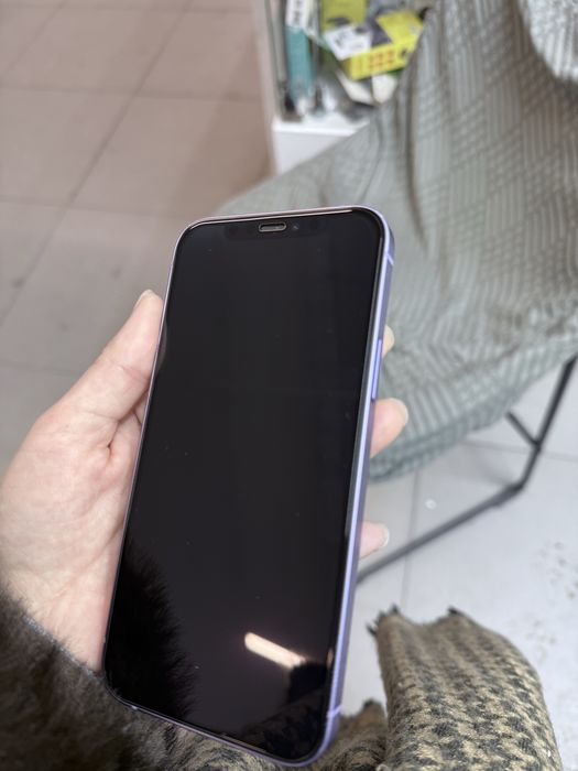 Iphone 12 ( айфон 12)