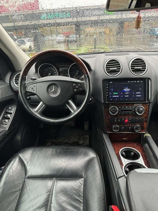 Mercedes-Benz GL 320