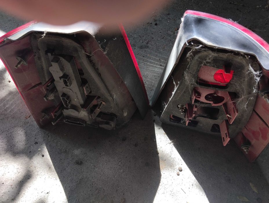 Фарове, стопове и мигачи за голф 4 комби! оригинални.