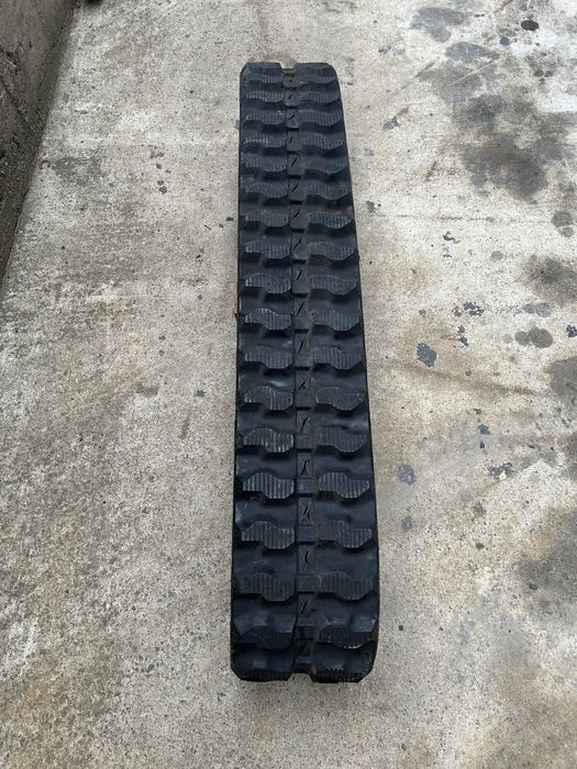 2 бр. гумени вериги за мини багер 230х72х42