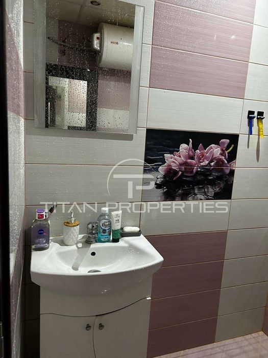 Продава се Двустаен апартамент в Пловдив, Христо Смирненски - 66 кв.м за 1997 €/кв.м - Снимка #6