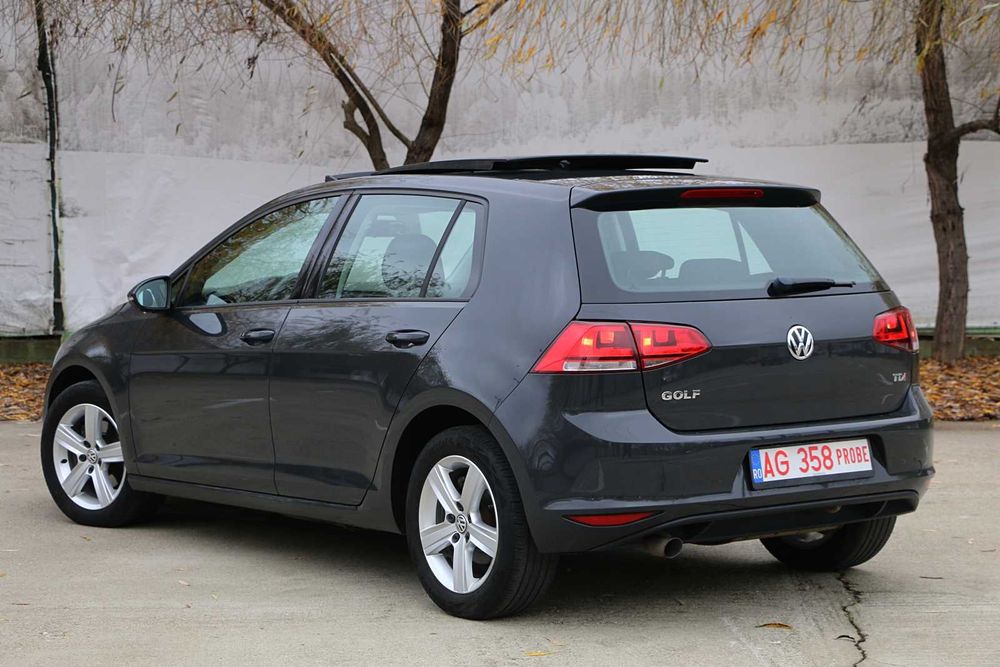 Vw Golf 7 - Diesel - Euro 5 - Trapa panoramica - Distronic - Import