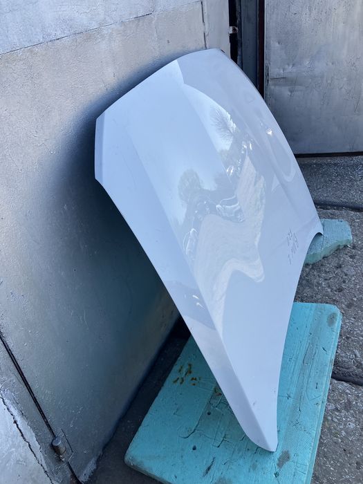 Преден капак за BMW 1 F20 БМВ 1 Ф20  2011-2019г
