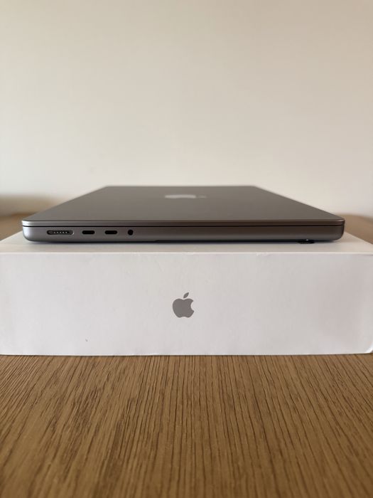 Macbook Pro 14” M2 Pro 32GB/512GB 100% Battery Space Grey