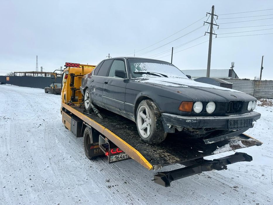BMW е 32  на разбор