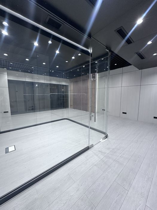 Аренда офис в ЖК Nest One вид на Консерватория 58м2