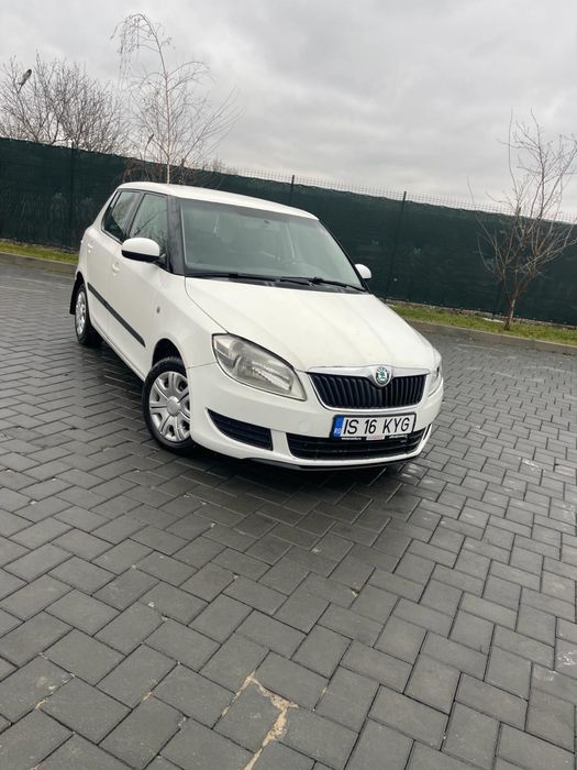 SKODA Fabia 2012