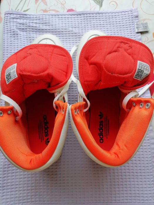 Зимни кожени кецове Адидас