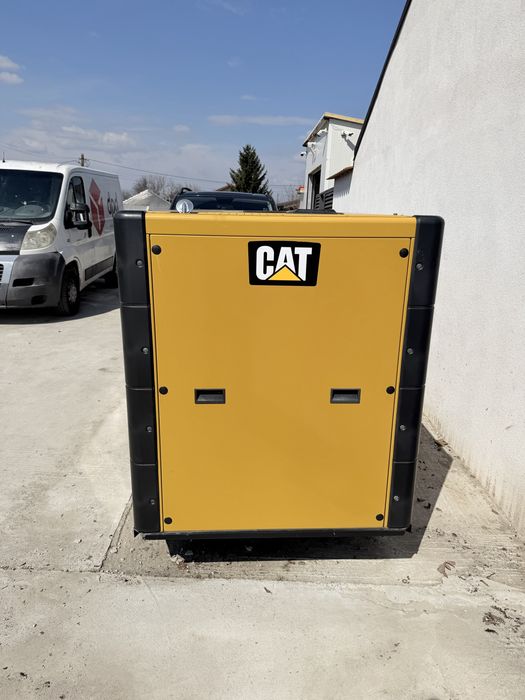 Generator Caterpillar 65kVA DE65E0 112 ore diesel CAT silent