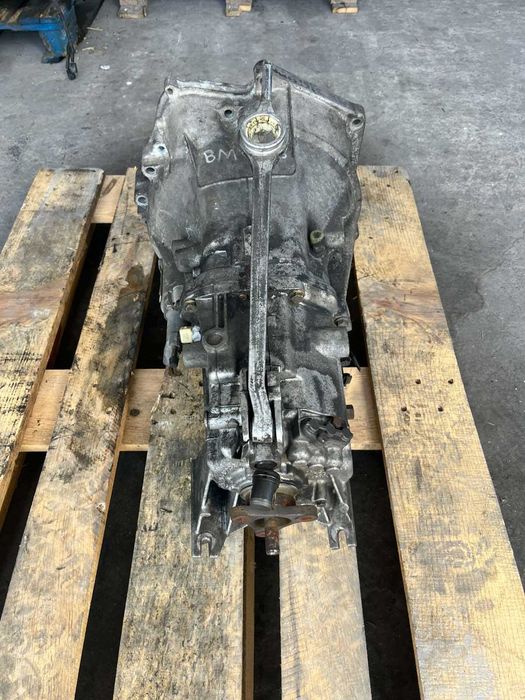 Скоростна Кутия BMW 316 1.8I 116к.с. 04г.-Ръчна 5ск.