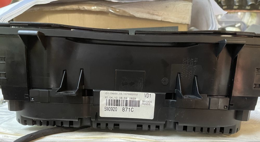 Ceasuri Bord Volkswagen Tiguan 2011