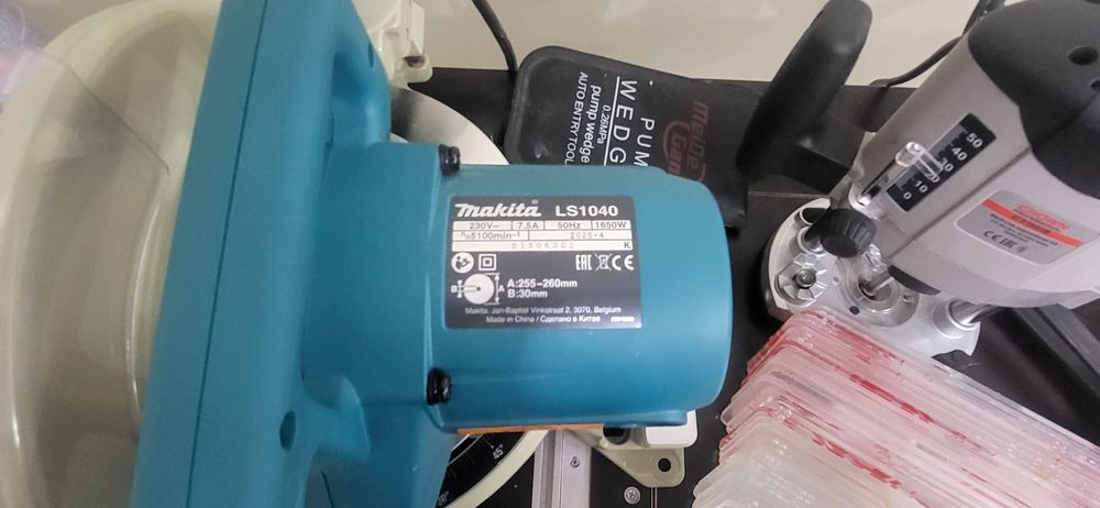 Торцовычный пила Макита