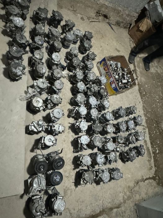 Компрессор кондиционера мерседес бенз  Mersedes