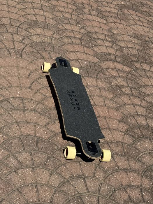 Skateboard Landyachtz