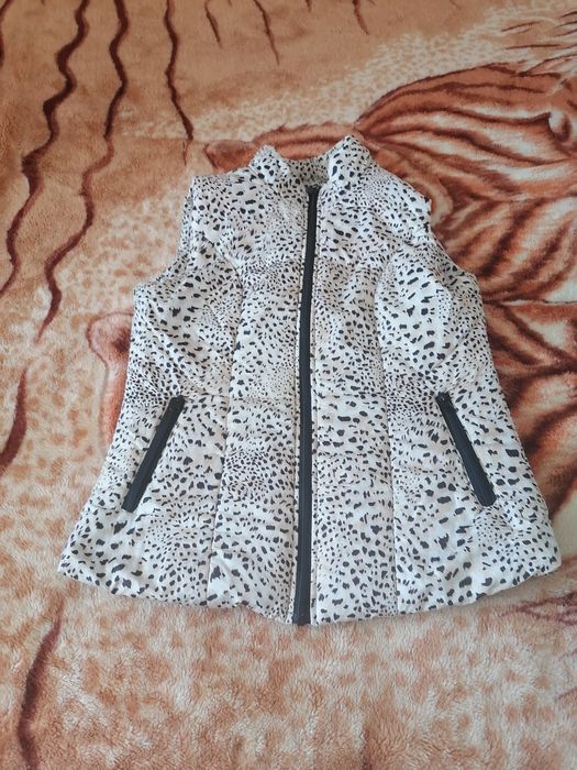 Vestă damă (mărimea S)