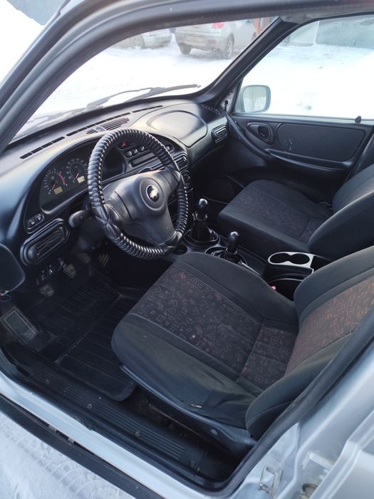 Продам Шевроле Нива 2011