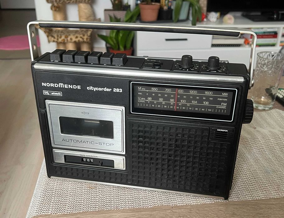 Radiocasetofon vintage Nordmende Citycorder 283 funcțional colecție
