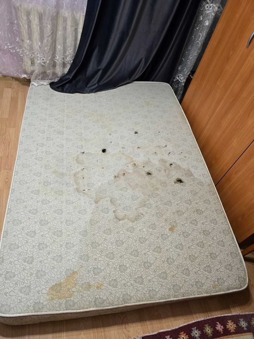 Матрас на двухспальную кровать