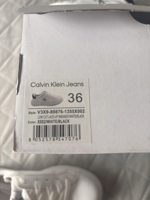 Calvin Klein кецове