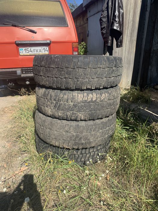 Продам калёса и сидушки.