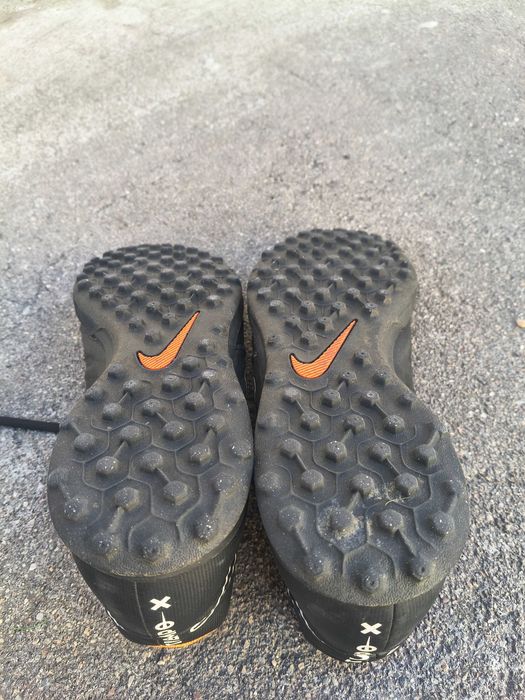 Vând ghete fotbal Nike Tiempo X