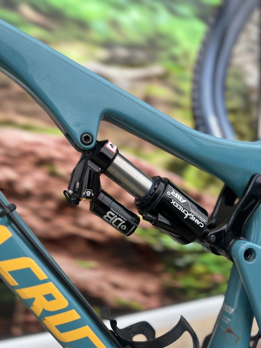 Santa Cruz Bronson CC 27.5 L топ ендуро, CC карбон, GX, XT, Reverb