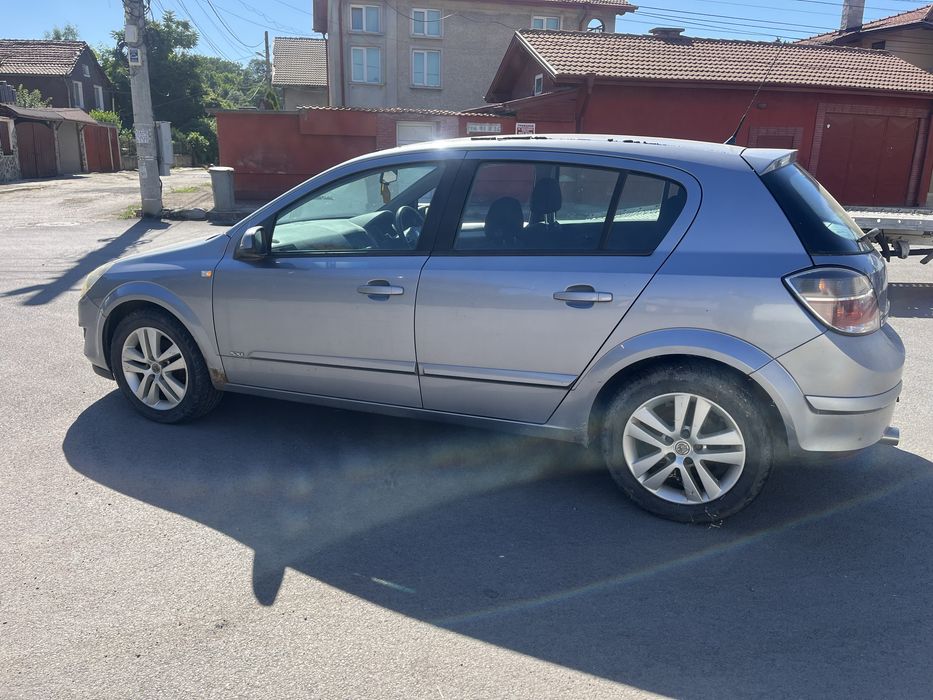 Opel Astra H 1.6i на части