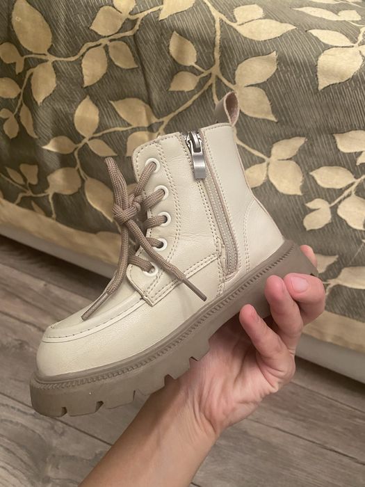 ботинки в отличном состоянии 26 размер