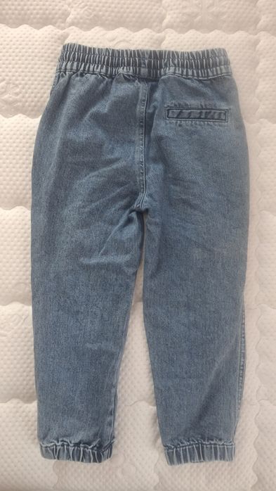 Blugi 98-104/4 ani