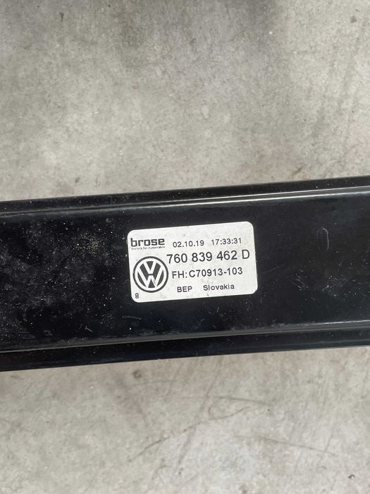 macara dreapta spate Vw Touareg CR7 cod 760839462D