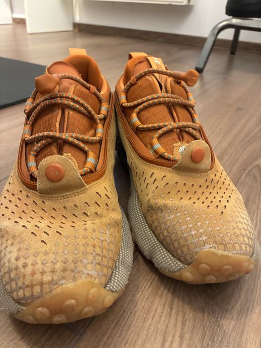 Adidasi under armour