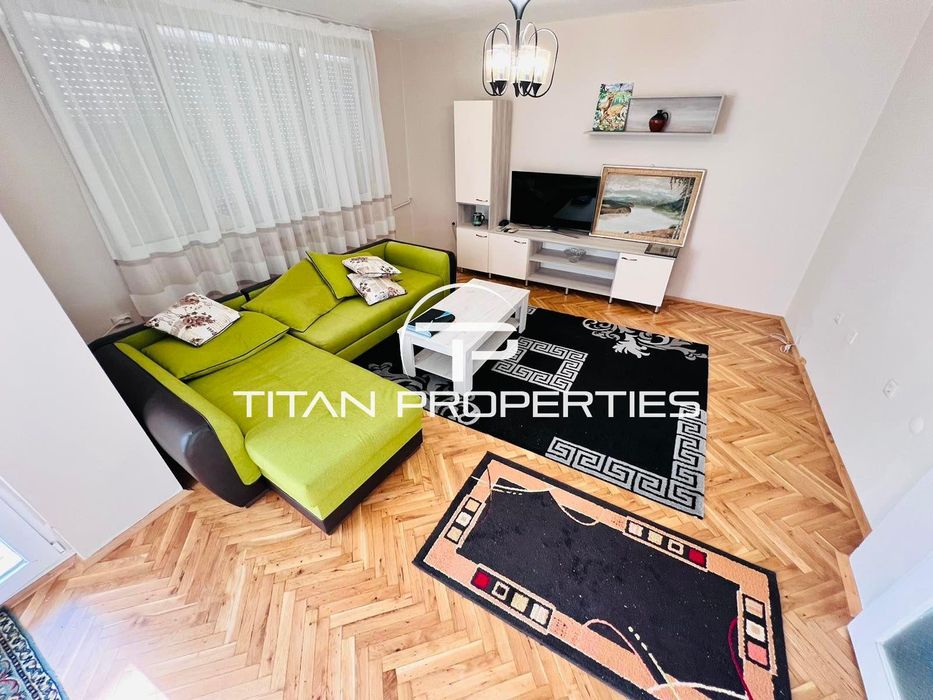 Дава се под наем Тристаен апартамент в Бургас, Славейков - 100 кв.м за 663 € - Снимка #2