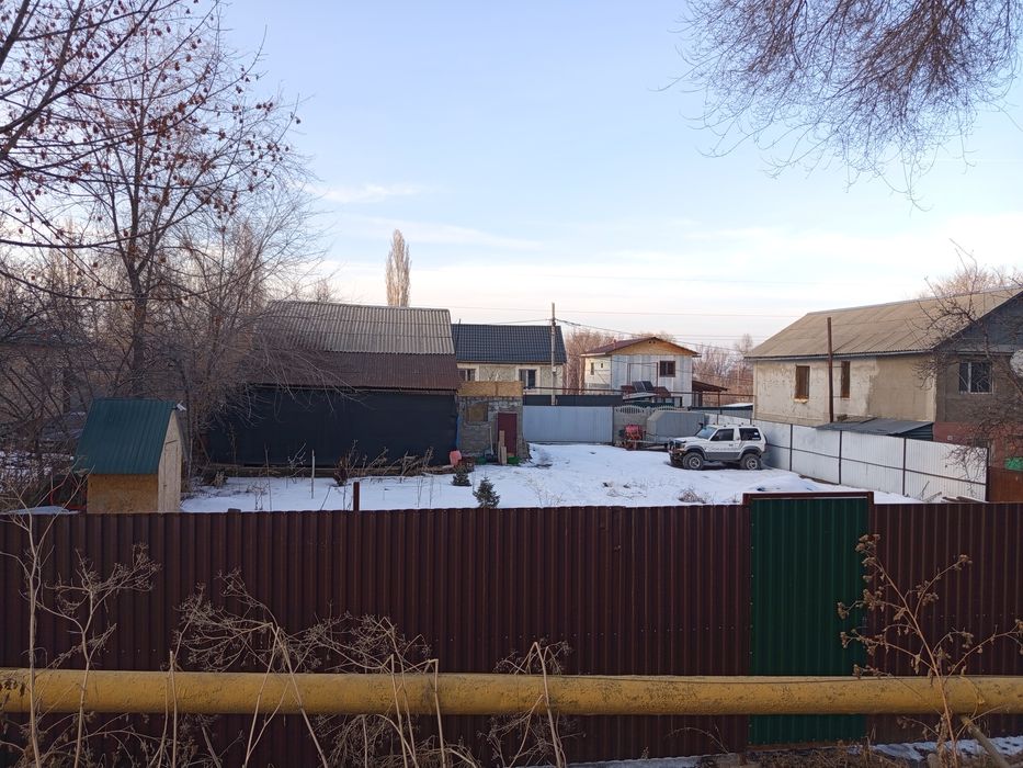 Продам участок с домам