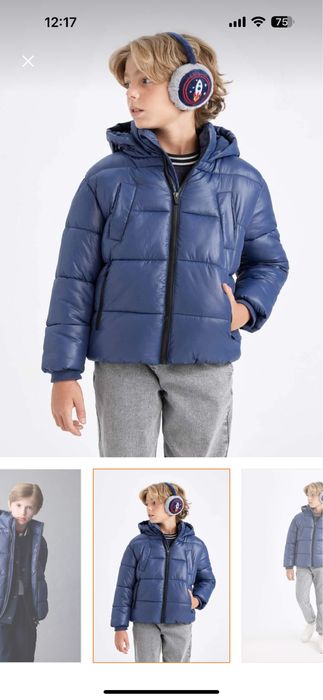 Яке момче De facto