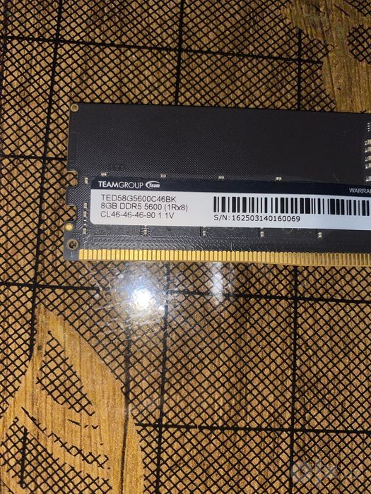 DDR5 8GB 5600 HZ