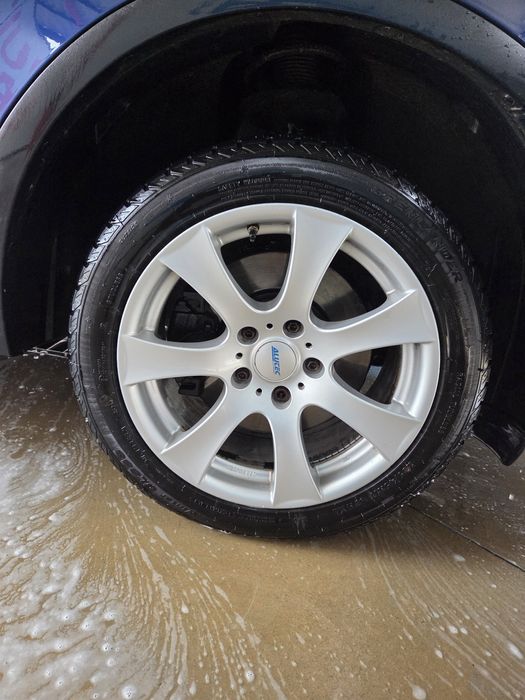 Anvelope 4buc 235/45/R17