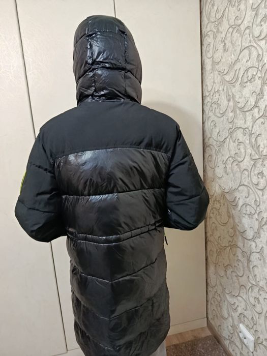Продается зимний мужской пуховик