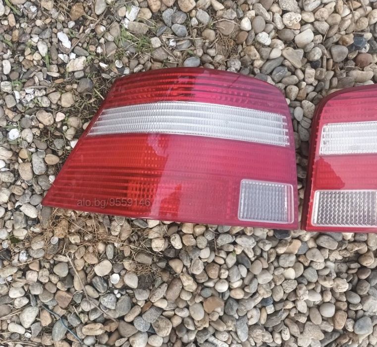 Стопове голф 4 бял мигач 2003 magneti marelli