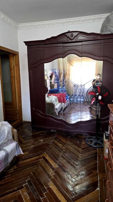 Продается  квартиры 5 комнатная