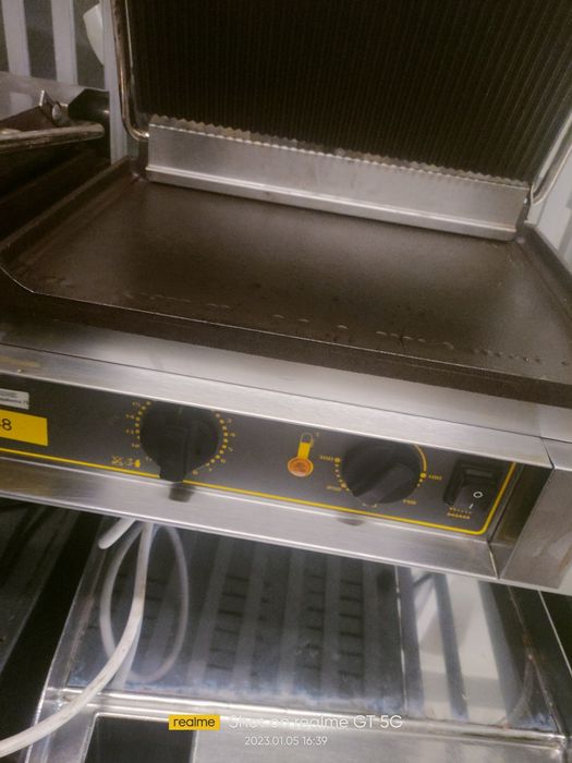 Контактен грил/ тостер